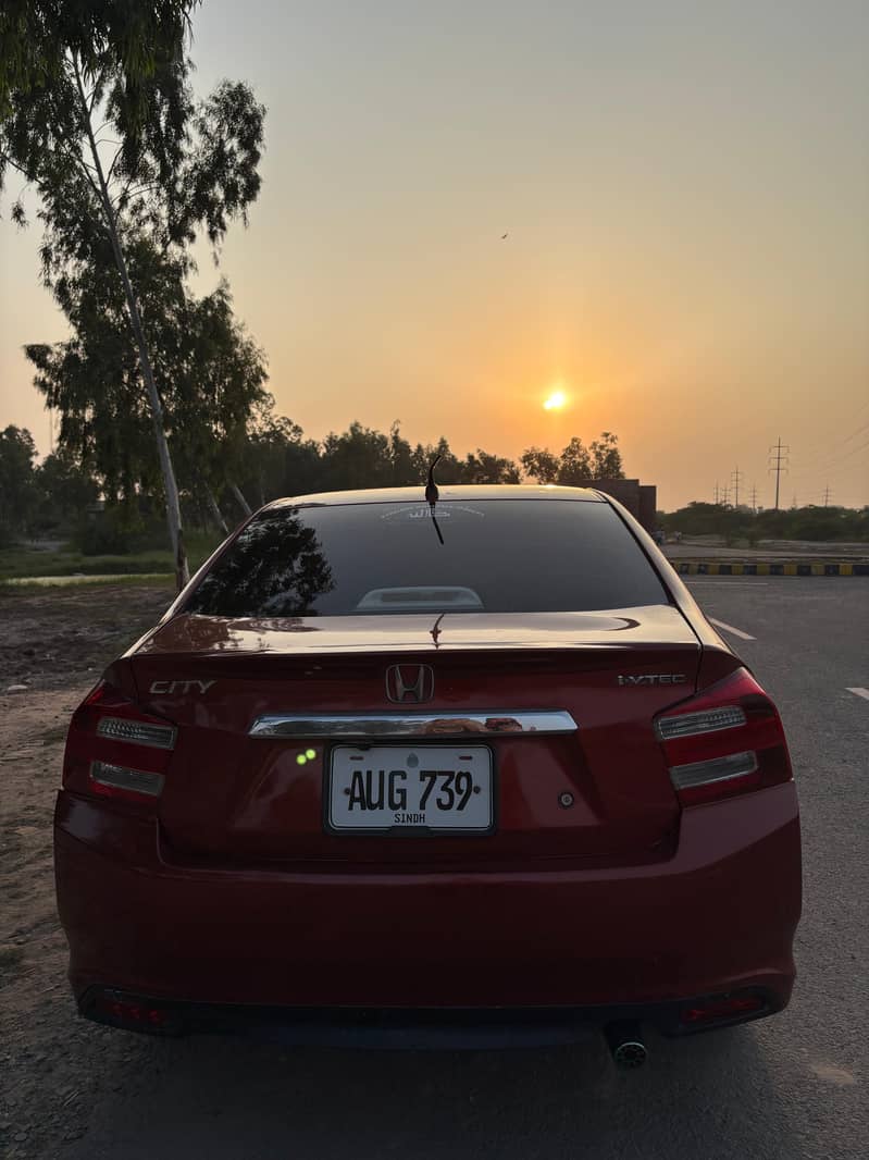Honda City 2010 6