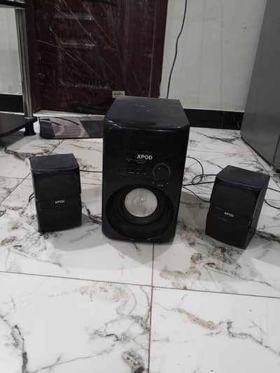 xpod speaker ha lekin karab ha