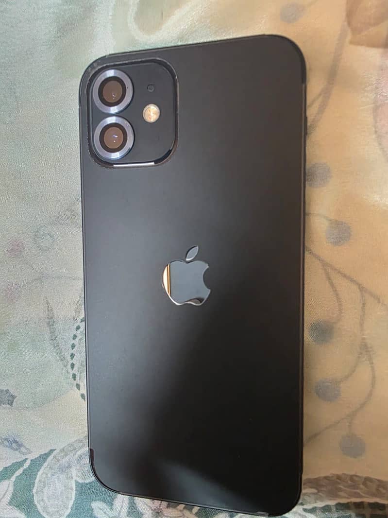 Apple iPhone 12 2