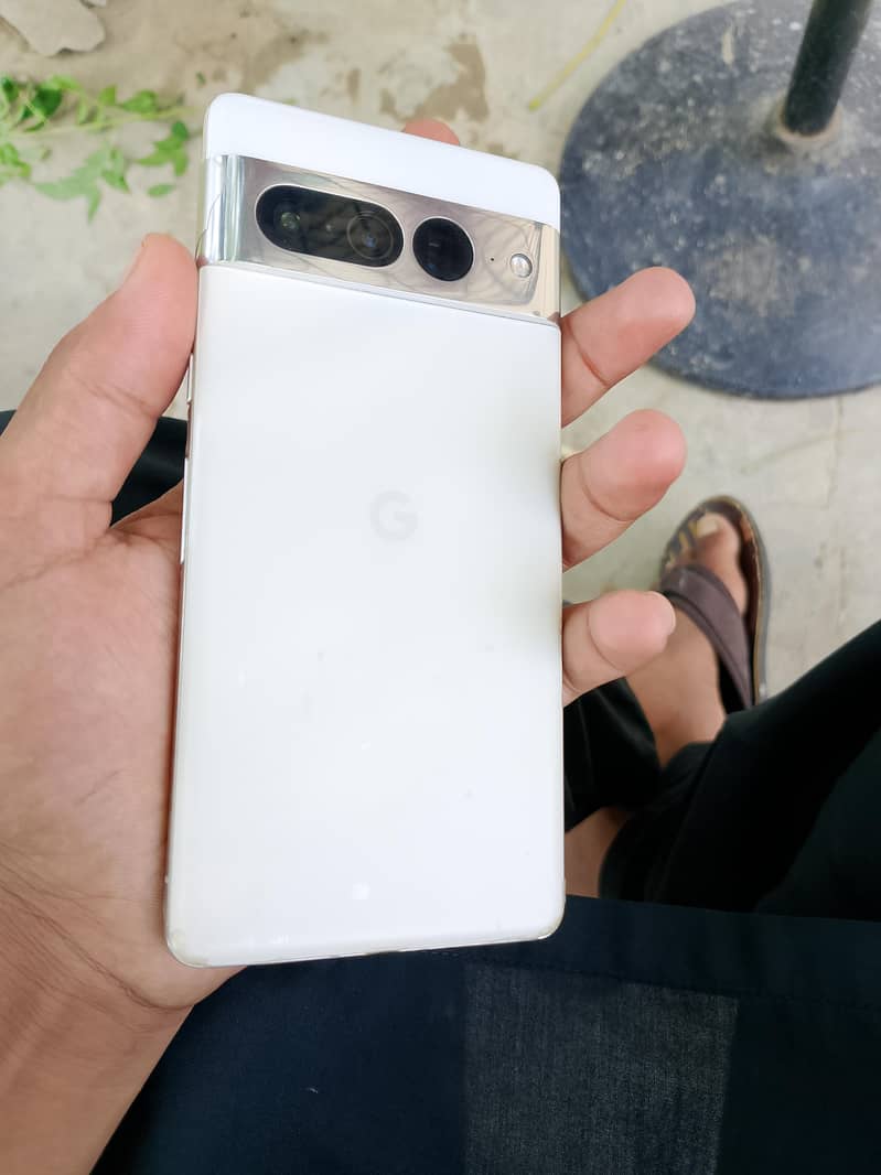 Google Pixel 7 Pro 0