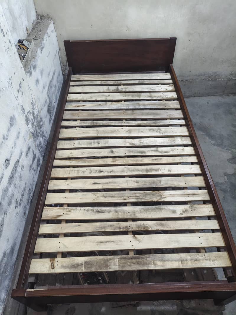 single bed 0