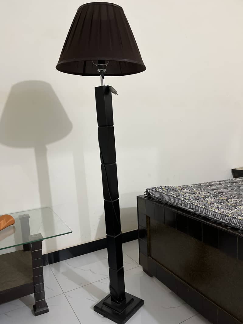 Table Lamp 0