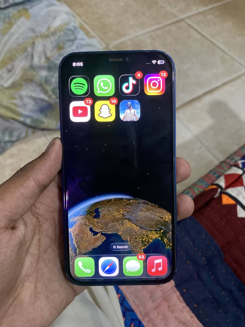 Apple iPhone 12 0