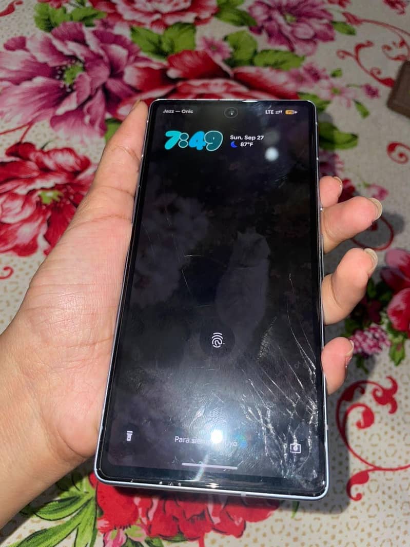 Google Pixel 7a 1