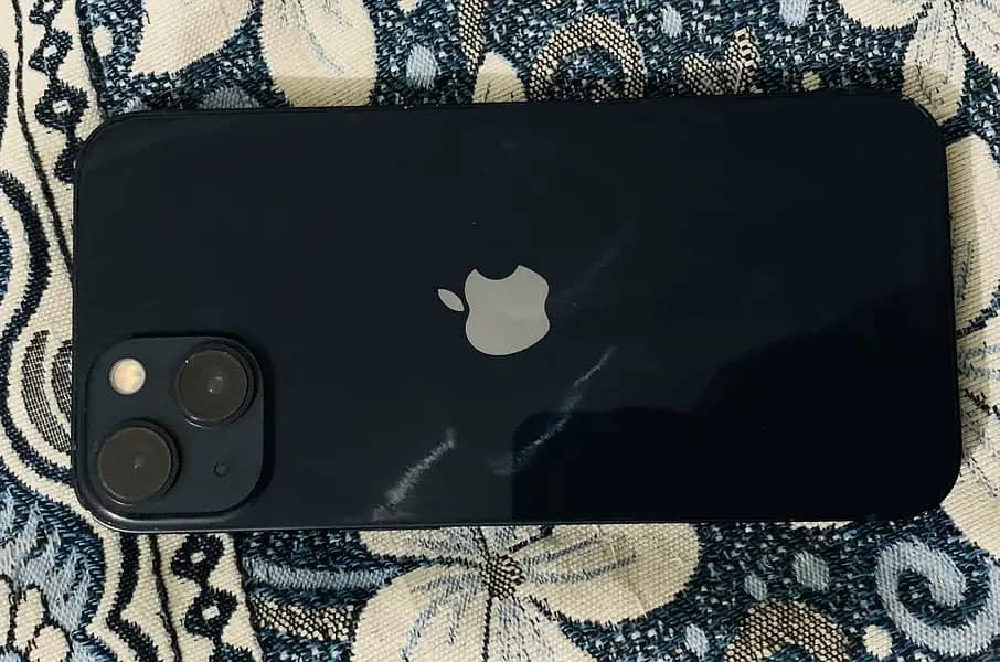 Apple iPhone 13 3