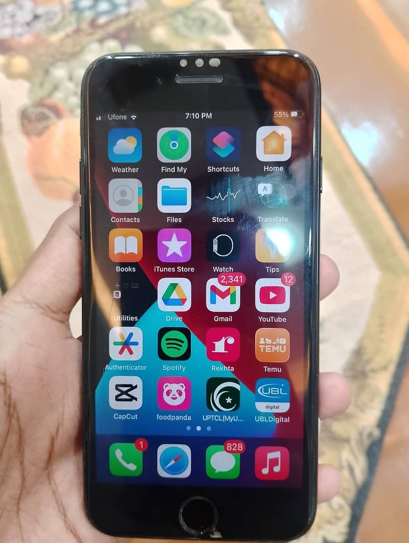 Apple iPhone 7 6