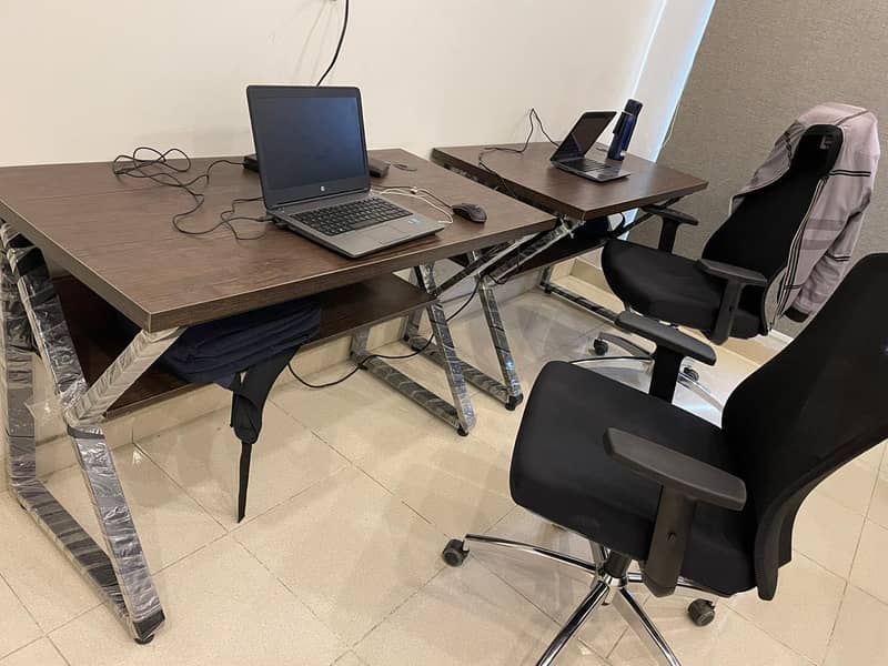 Workstation | Study Table | Employee Table 18