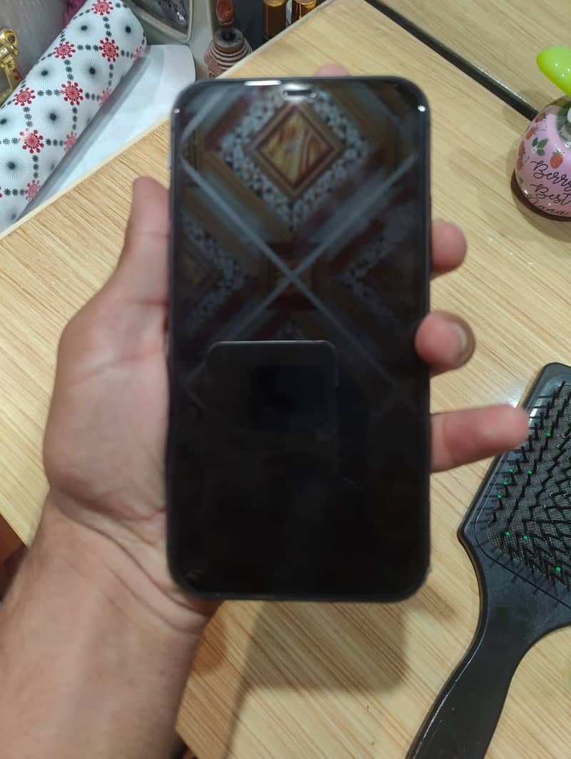 Apple iPhone 11 2