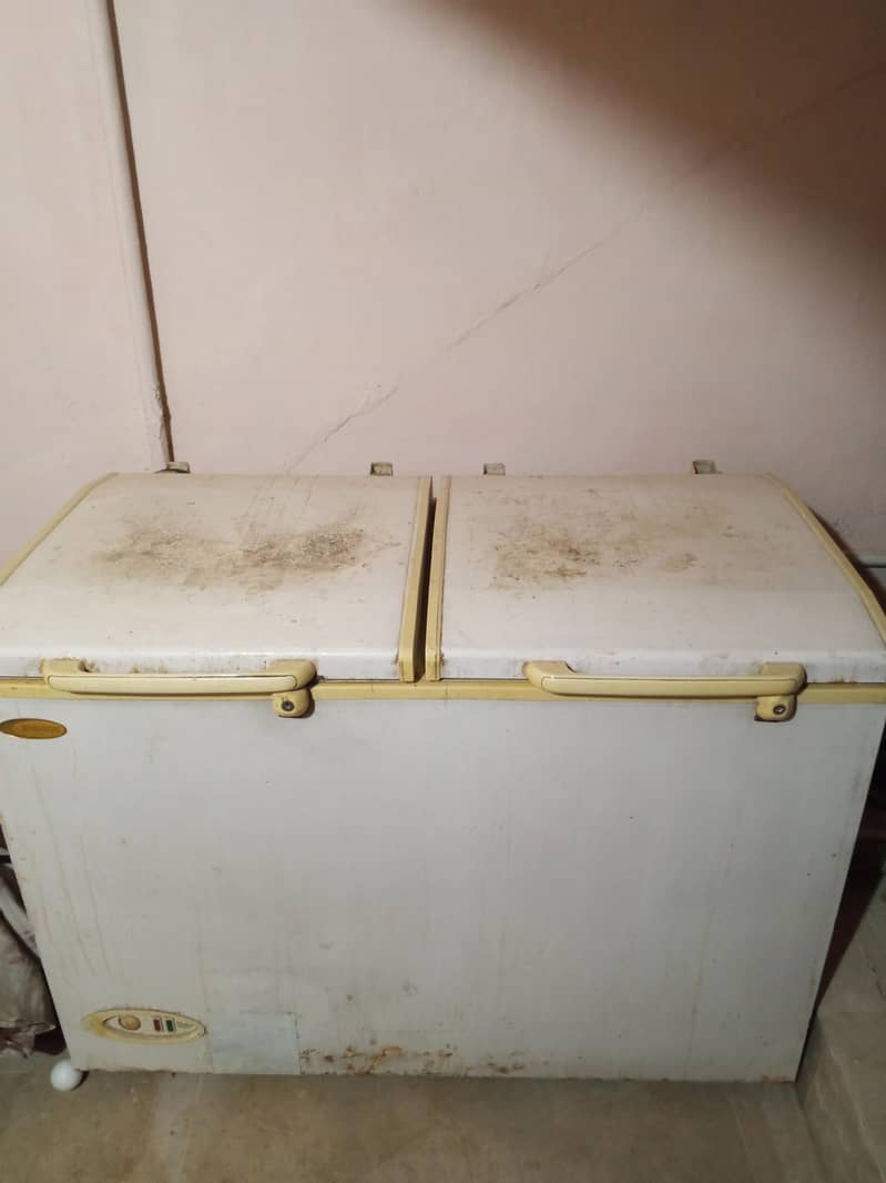 refrigerator 3