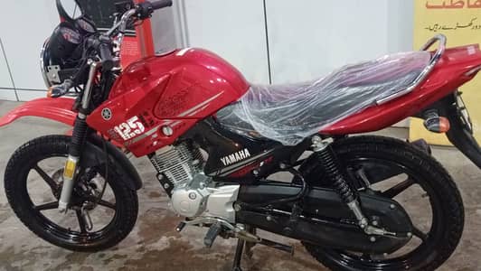 Yamaha YBR 125G 2023 – Only 600 KM Driven – Karachi Registered