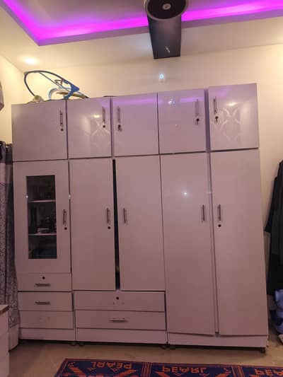 high gloss 5 door wardrobe for urge sale