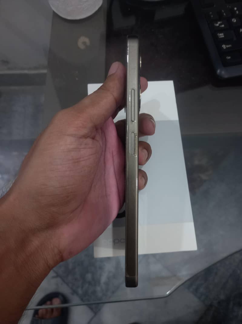 OPPO A5 Pro 5