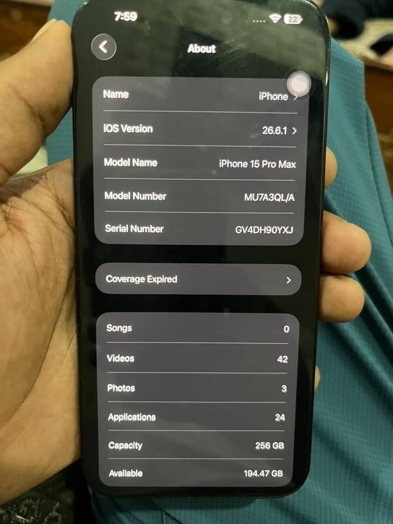 Apple iPhone 15 Pro 4