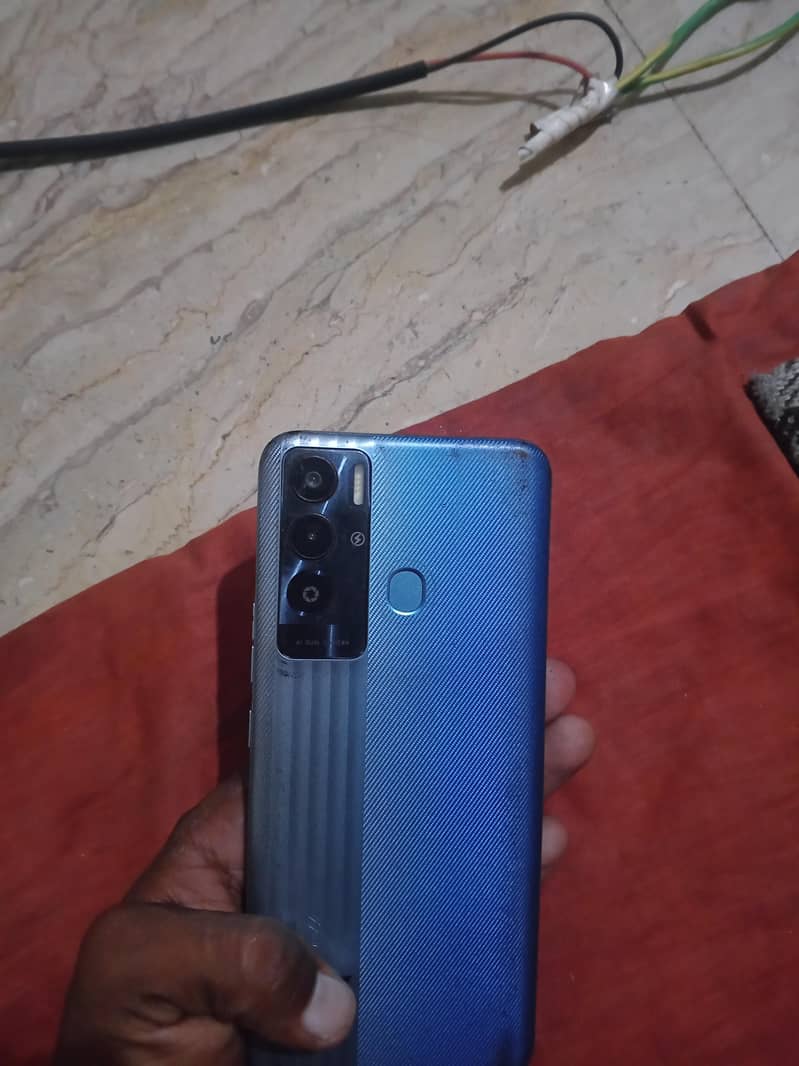 Tecno Pova 0