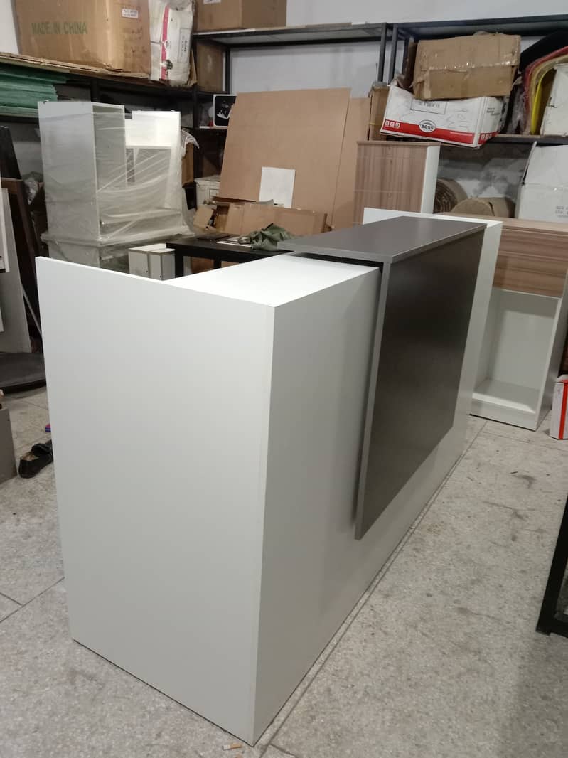 Reception Table 6