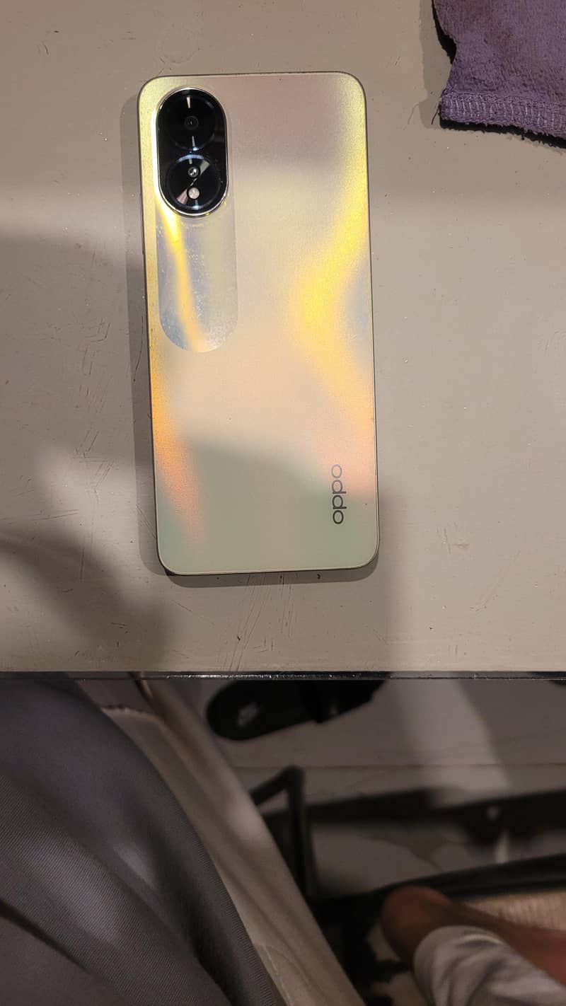 OPPO A38 0