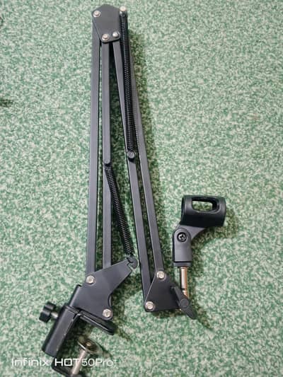 Professional Microphone Stand / Boom Arm – Adjustable Suspension Arm
