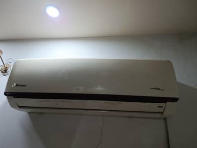 1.5 ton Dawlance Inverter AC heat and cool for sale