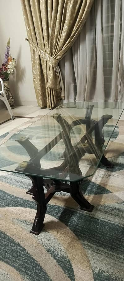 Centre table