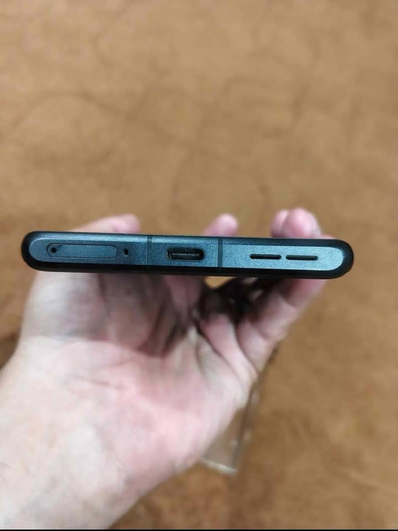 One Plus 12R 3