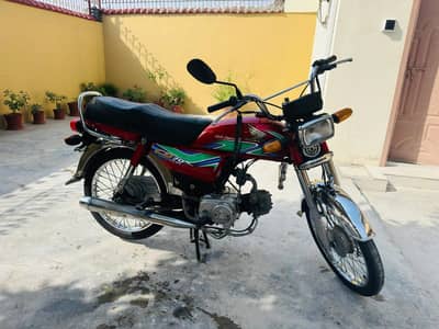 Honda CD 70 bike model 2018 for sale