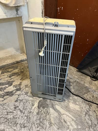 Corona Corporation Window AC,  CW-160NR