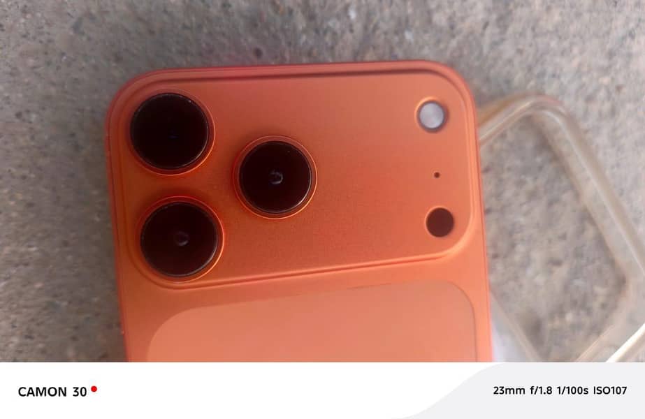 Apple iPhone 11 4