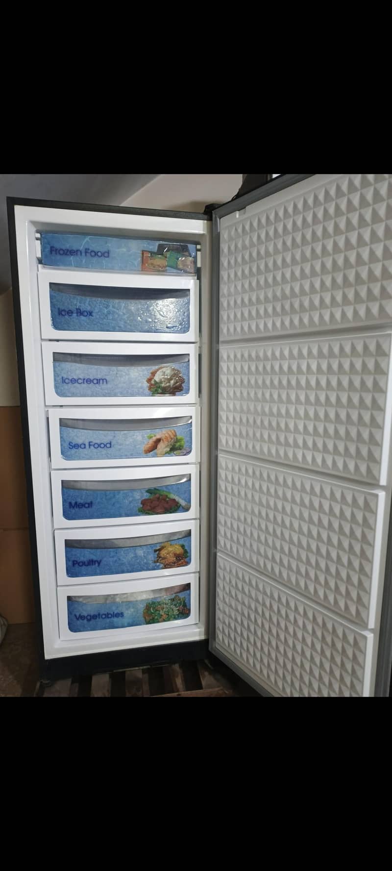 Dawlance Vertical Freezer 2