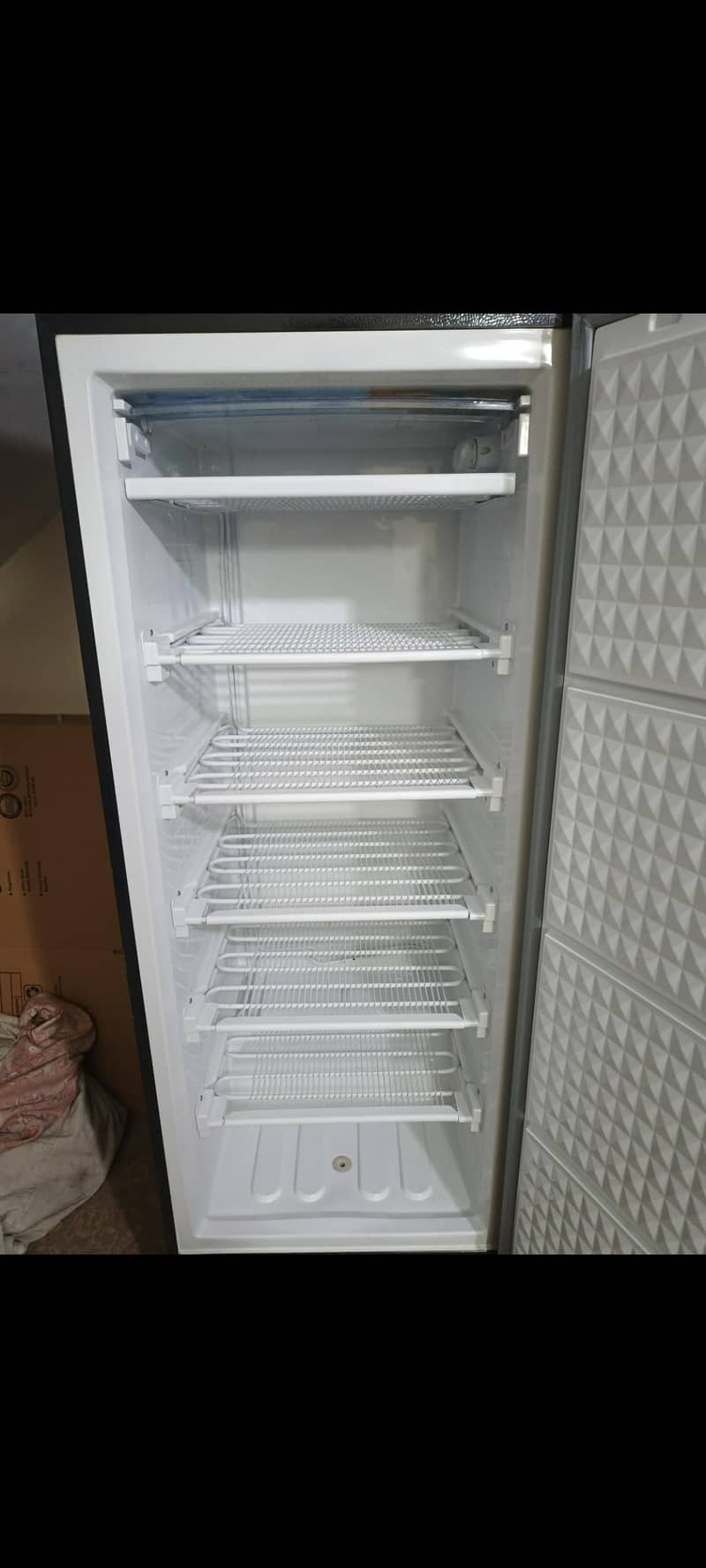 Dawlance Vertical Freezer 3