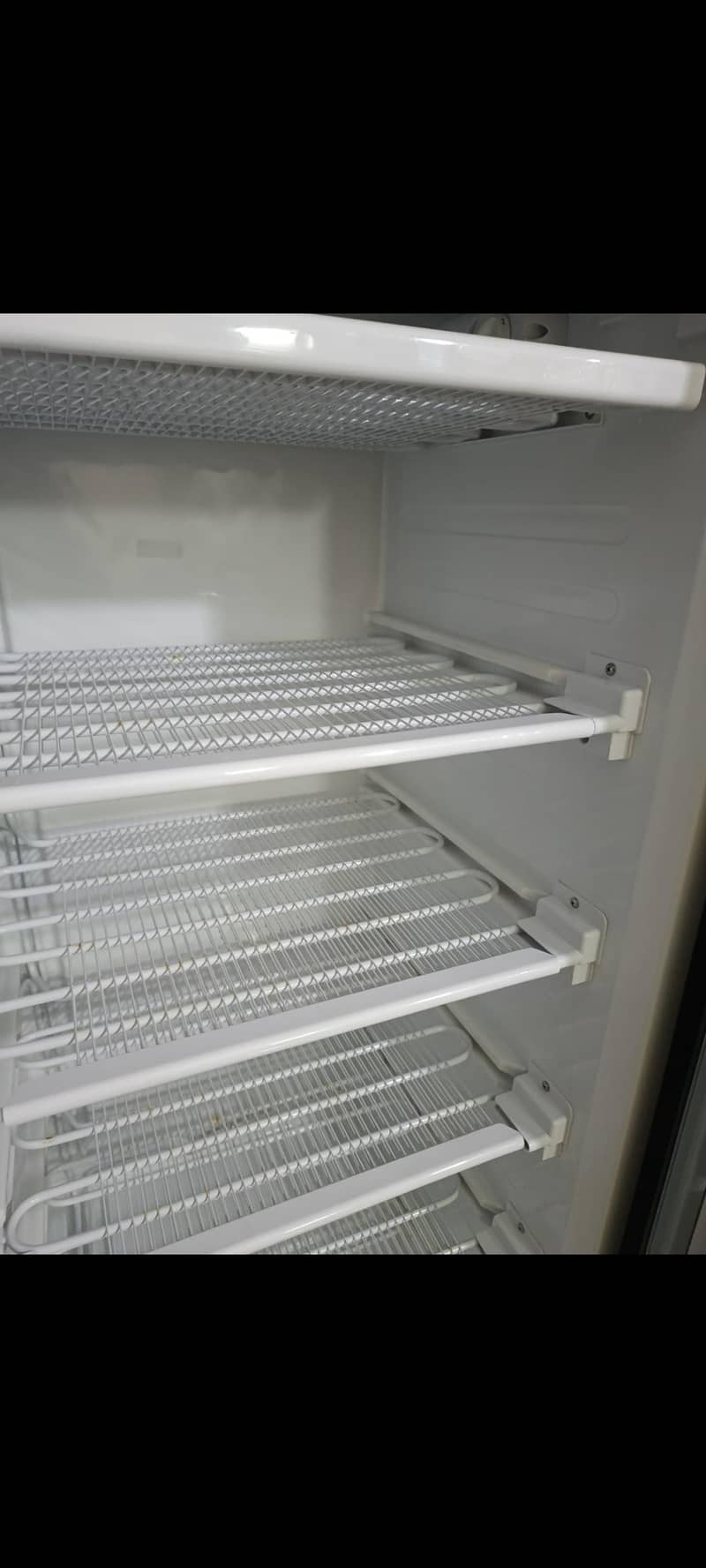 Dawlance Vertical Freezer 4