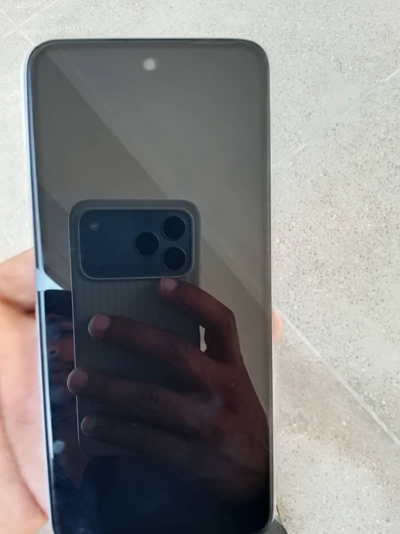 Infinix 4
