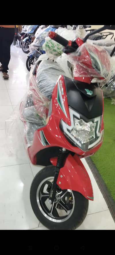 electric Scooty yj future mehran for sale urgent.