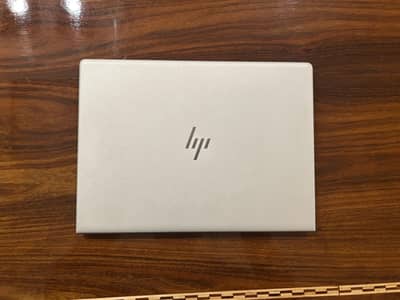 HP Elitbook 830 G6 (Core i5 - 8th generation)