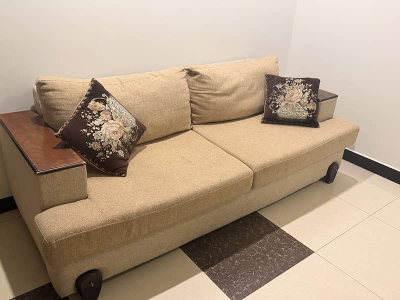 Sofa set with table 2