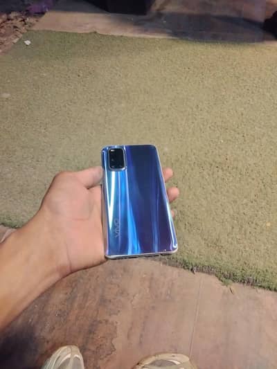 Vivo V19