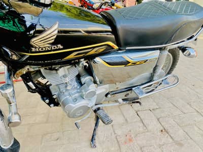Honda 125s special edition