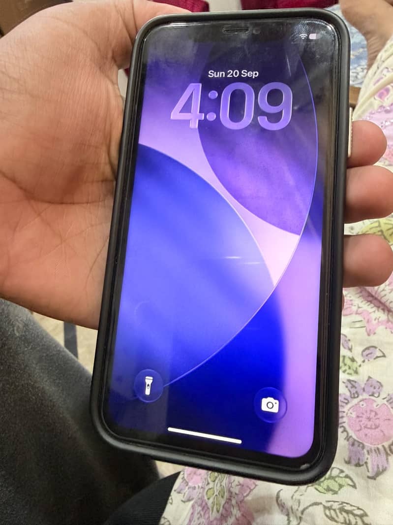 Apple iPhone 11 5