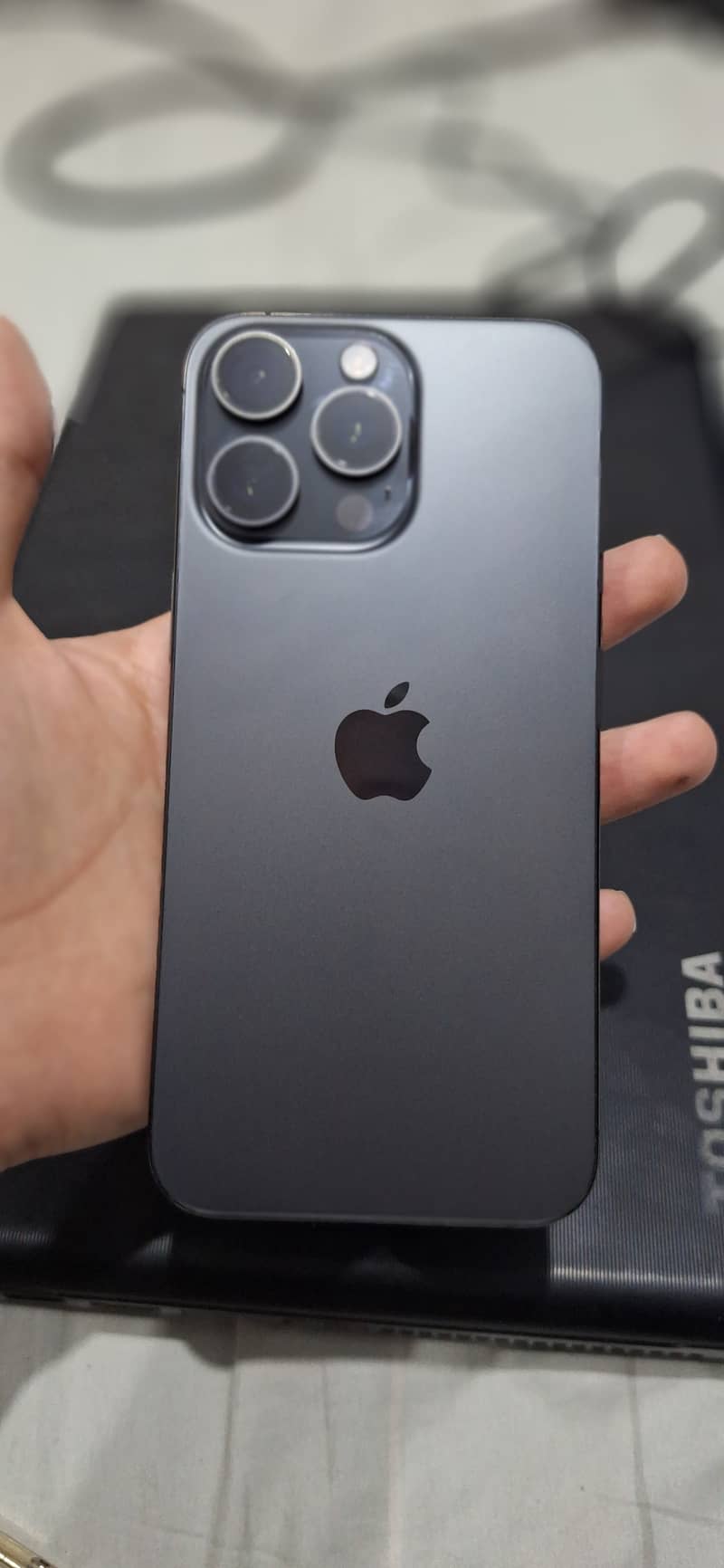 Apple iPhone 15 Pro Max 2