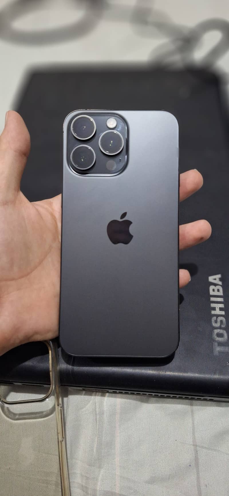 Apple iPhone 15 Pro Max 6