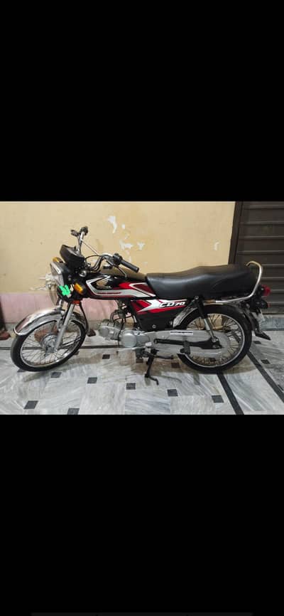 Honda CD70 fore sale in excelent condition