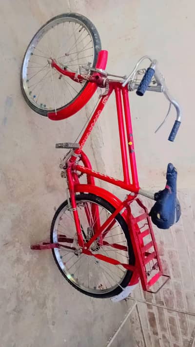 Red Full Size 28 No Double Danda Cycle For Sale - Bahawalpur