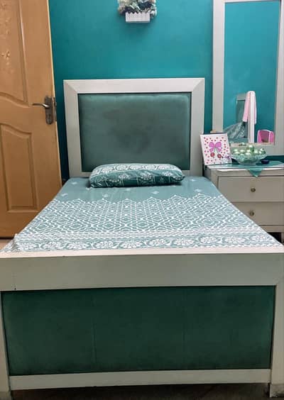 Single Bed