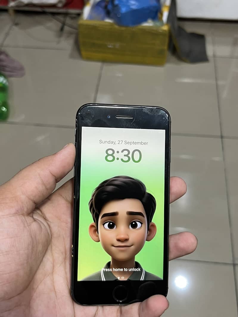 Apple iPhone SE 2nd generation 3