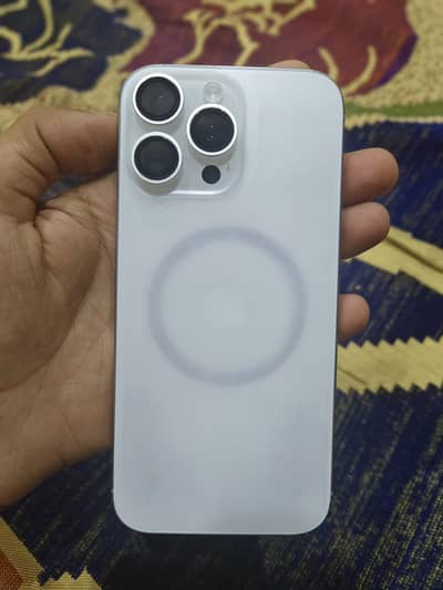 Apple iPhone 16 Pro Max jv