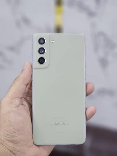 Samsung Mobile S21 FE non PTA