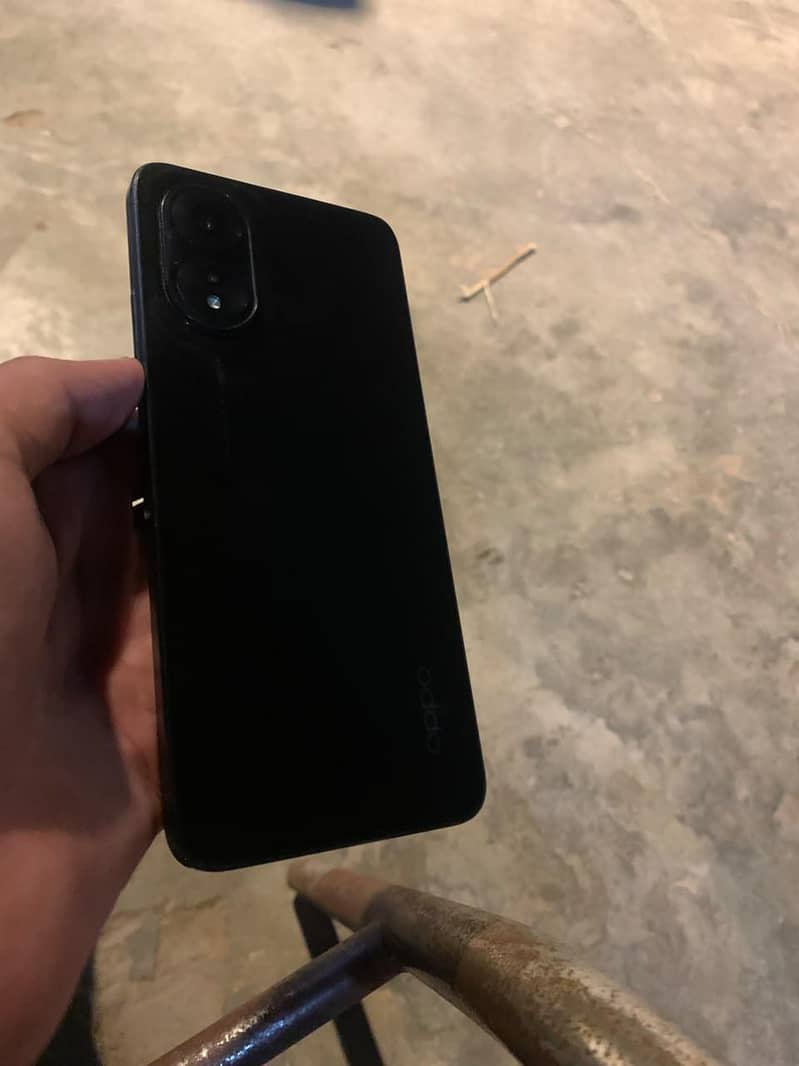 OPPO A18 4