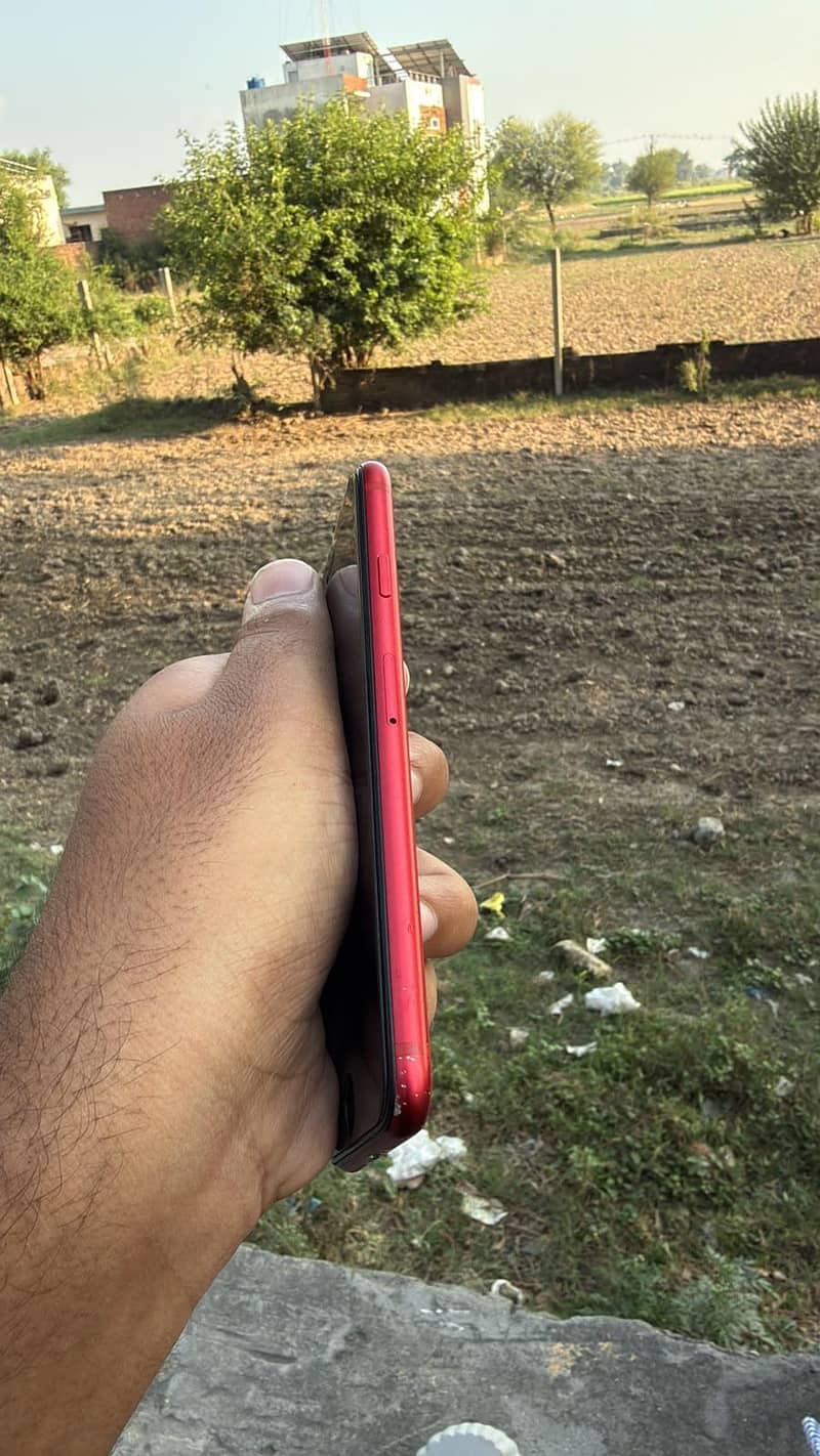 Apple iPhone SE 3