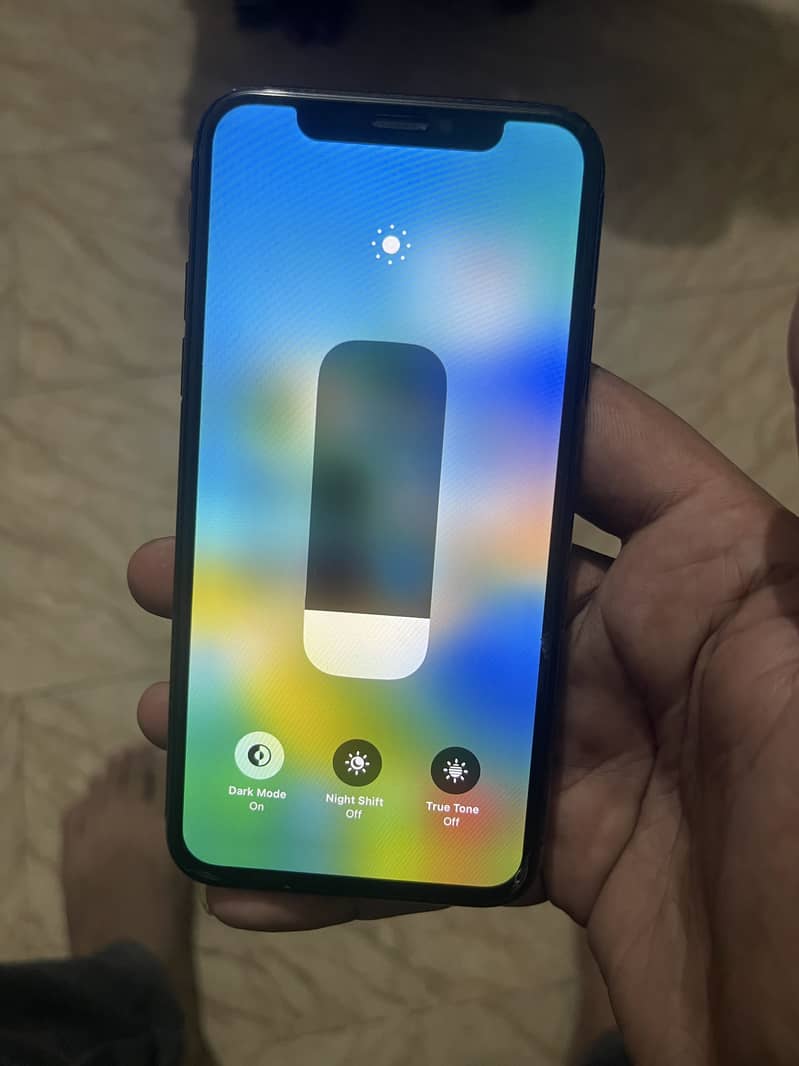 Apple iPhone X 0
