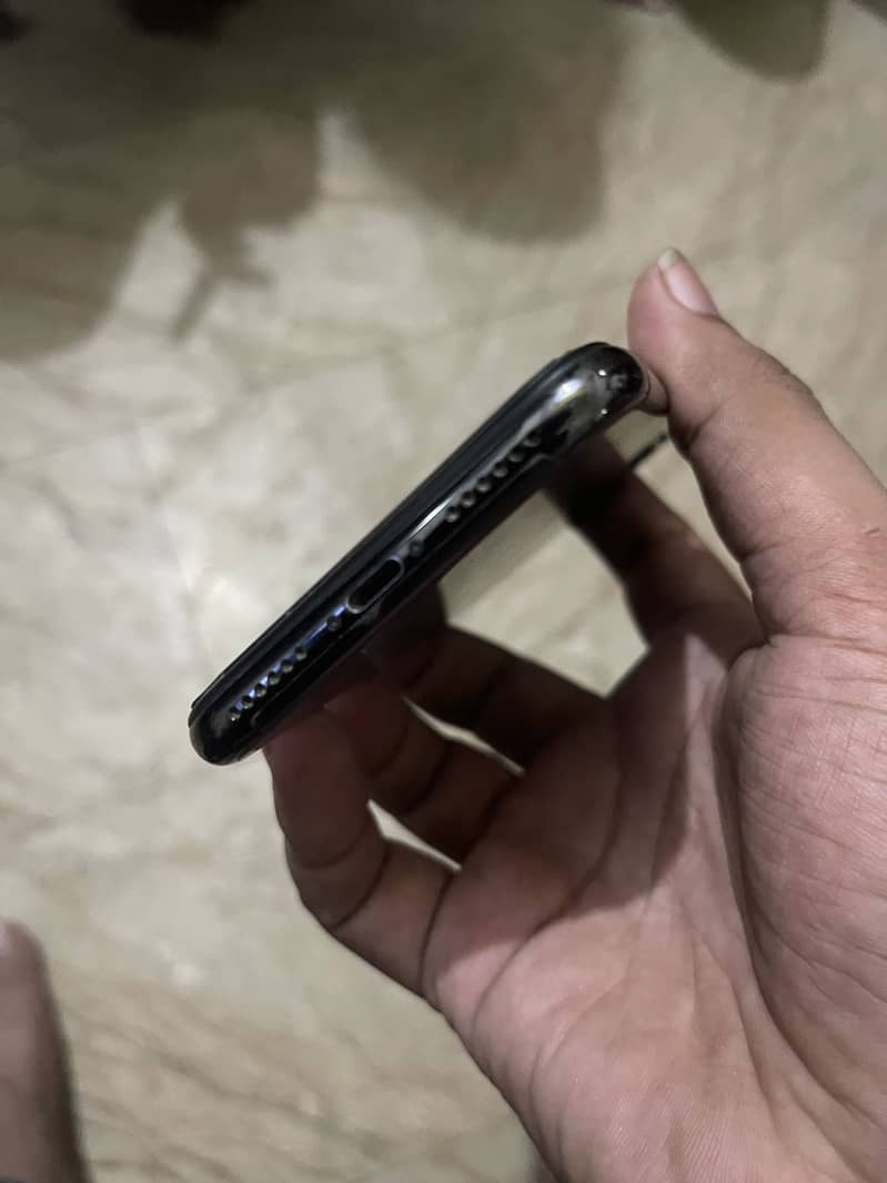 Apple iPhone X 7