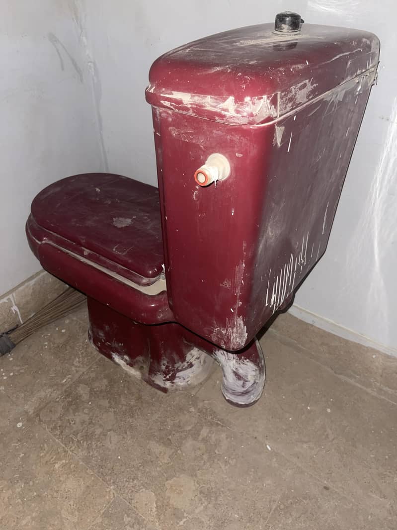 COMMODE 1